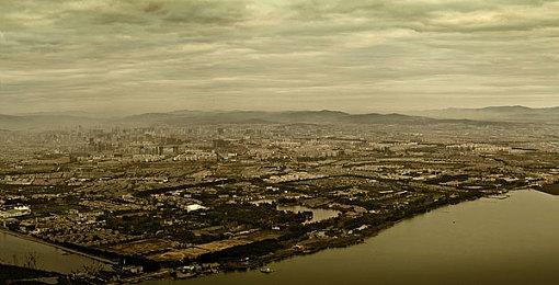 《哥谭骑士》与《蝙蝠侠阿卡姆》对比 新作画面不如旧作？